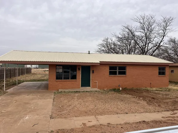 104 Chicago Dr, Lamesa, TX 79331