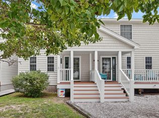 6484 Coachs Ln, Chincoteague, VA 23336