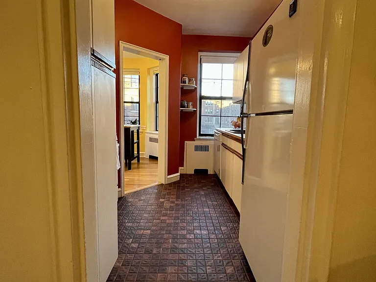 103 Longwood Ave #3 — Photo 6