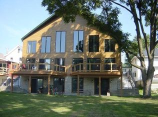 305 Haskell St, Beaver Dam, WI 53916