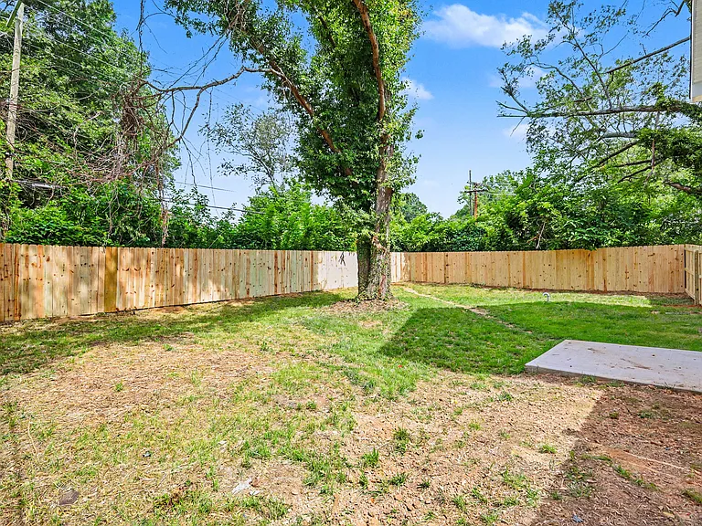 702 Legrand St — Photo 30