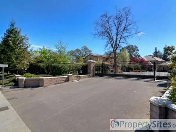 1040 Via Savona Ln, Sacramento, CA 95864