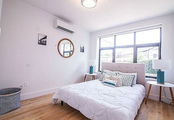 4th image of 1276 De Kalb Ave #2B