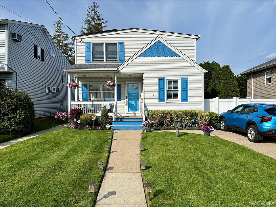 1st image of 304 Lido Parkway