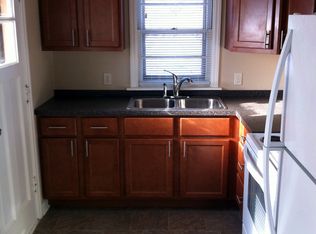 3300 N Dousman St APT 3, Milwaukee, WI 53212