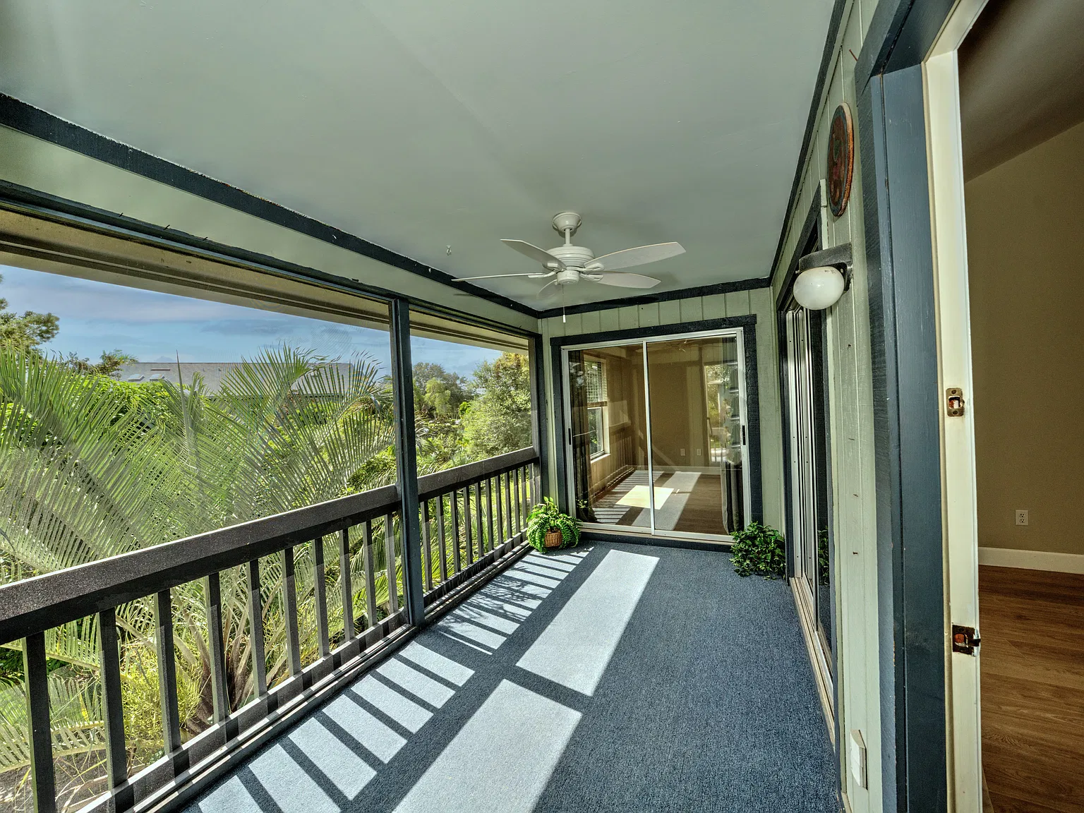 2 bed, 1177 sqft, $2,200 — Photo 3
