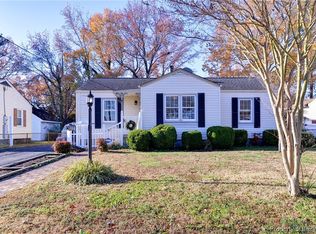 624 Willow Dr, Newport News, VA 23605