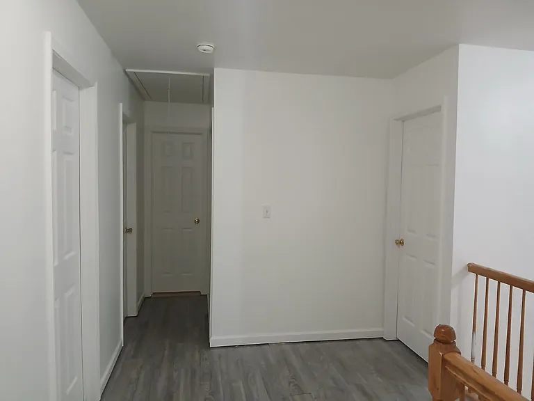 556 Airport Rd — Photo 16