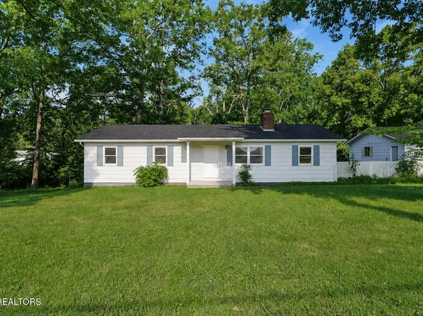 682 Dunbar Rd, Crossville, TN 38572
