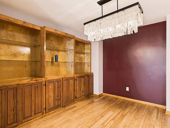 3rd image of 107 Lapaloma Cir