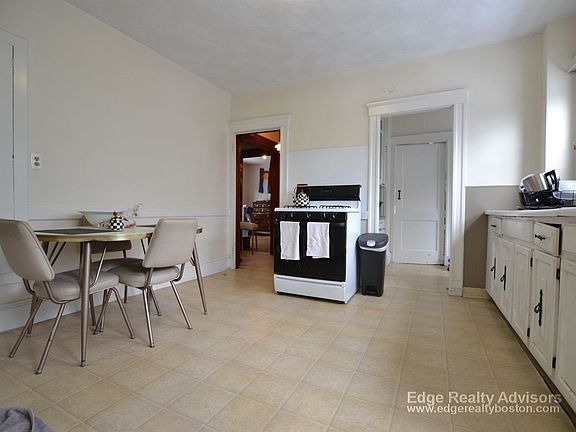 28 Falkland St. Boston - Brighton Unit Photo 8