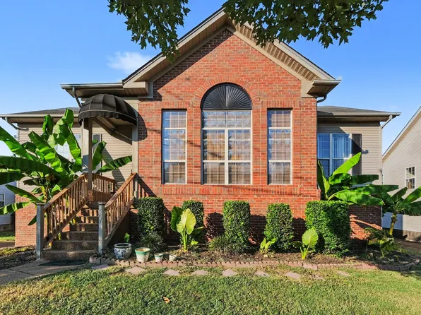 3777 Seasons Dr, Antioch, TN 37013
