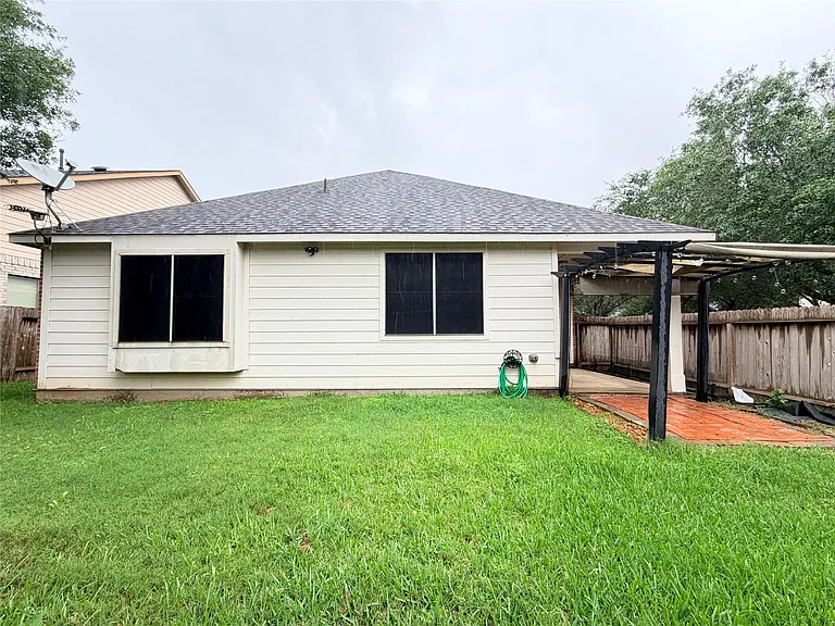 211 Briar Trace Ln — Photo 27