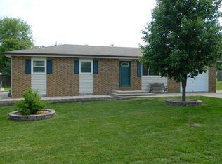 1606 E Kentwood St, Republic, MO 65738