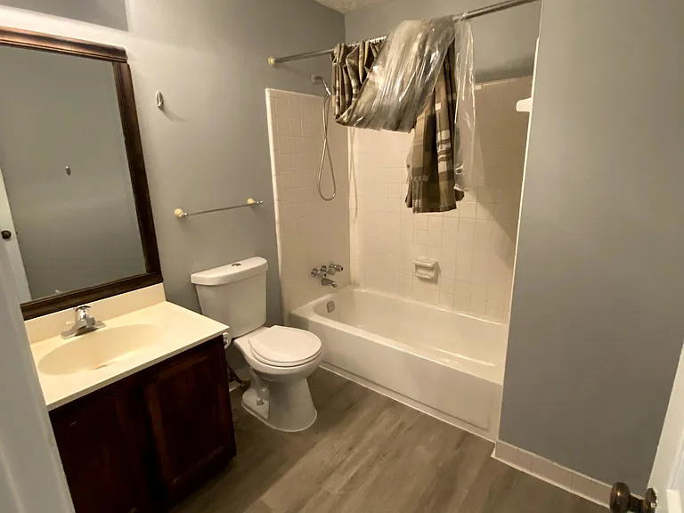 1016 Huntington Trce SE — Photo 14