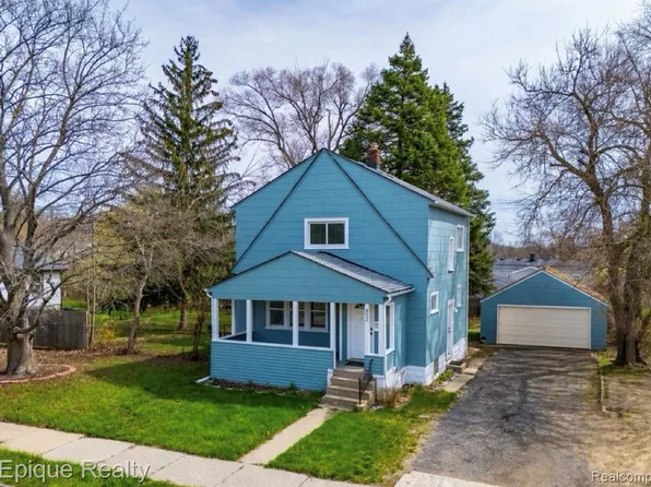 852 Melrose St, Pontiac, MI 48340