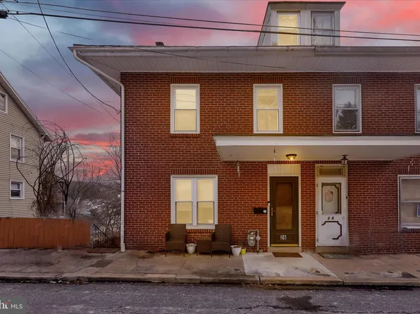 26 E Mohn St, Mohnton, PA 19540