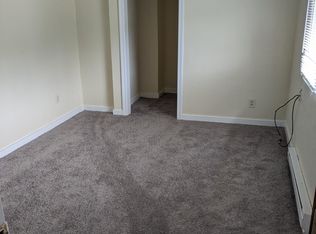 704 Lincoln Hwy #10, North Versailles, PA