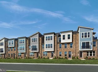 1182 Patuxent Greens Dr, Laurel, MD 20708