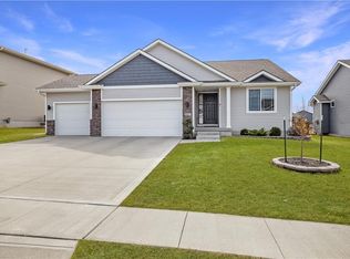 3409 SE 17th St, Ankeny, IA 50021