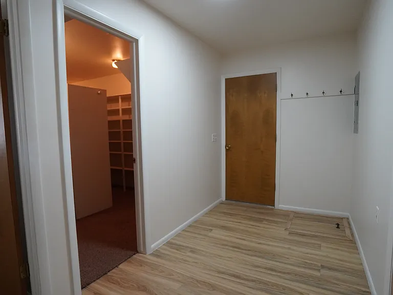 615 S 5900 W — Photo 11