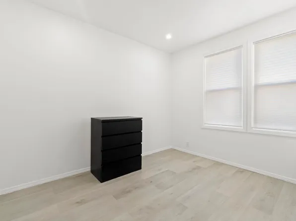 151 Stevens Avenue image 13 of 24