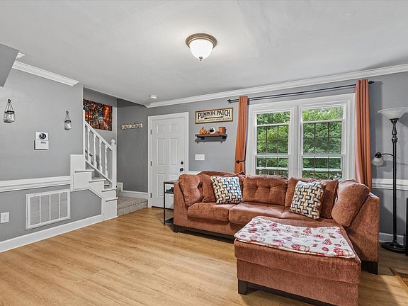 4th image of 3 Weathergreen Ct