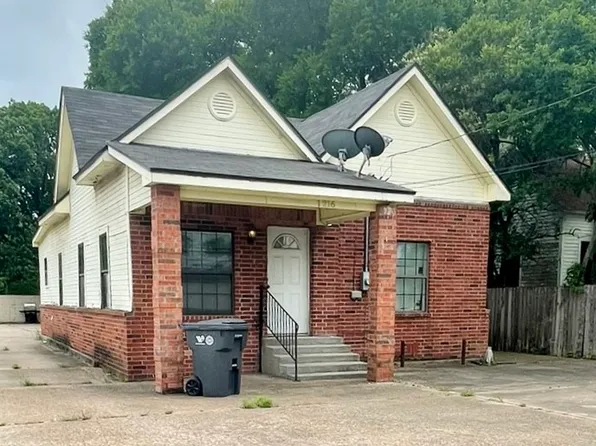 1216 Clay Ave, Waco, TX 76706