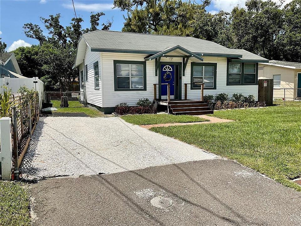 1st image of 4250 45th Ave N