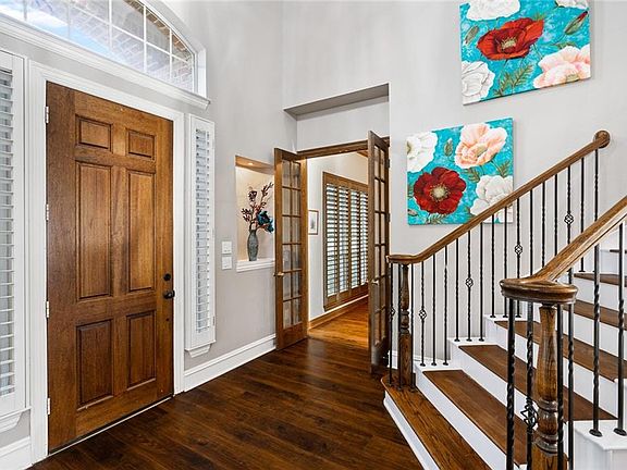4th image of 1809 Cypress Point Dr