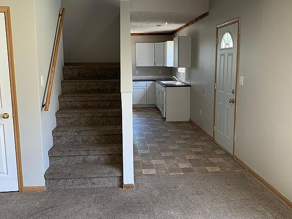 5th image of 2228 Orchard St #2
