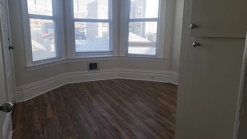 4th image of 373 S Van Ness Ave