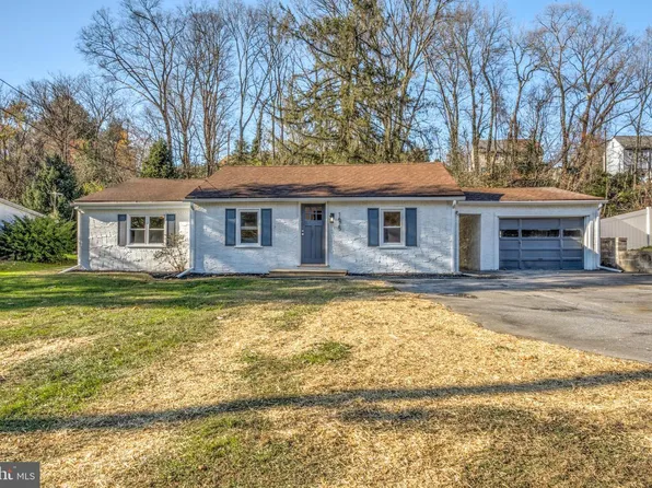 1675 Wabank Rd, Lancaster, PA 17603