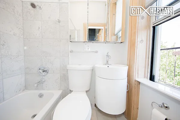 Rented by Citi Habitats | media 29