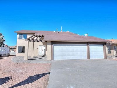 7049 Luella Anne Dr NE, Albuquerque, NM, 87109