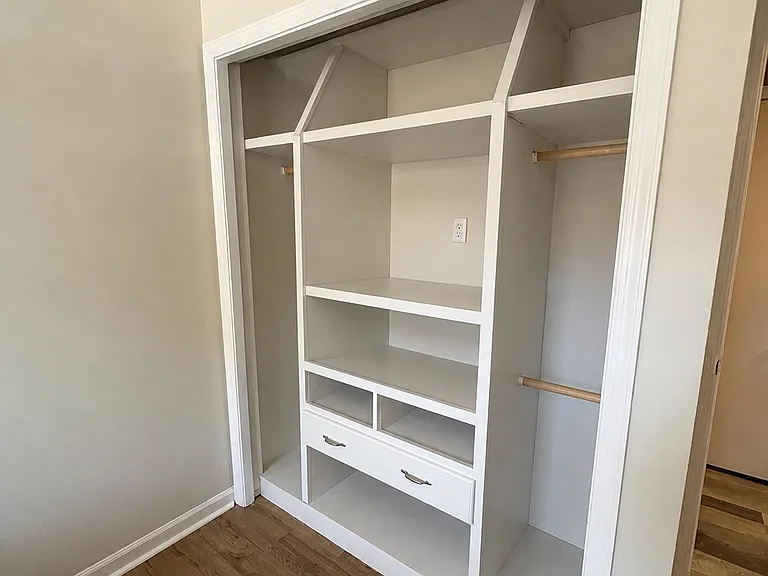 853 Cambridge Dr — Photo 12