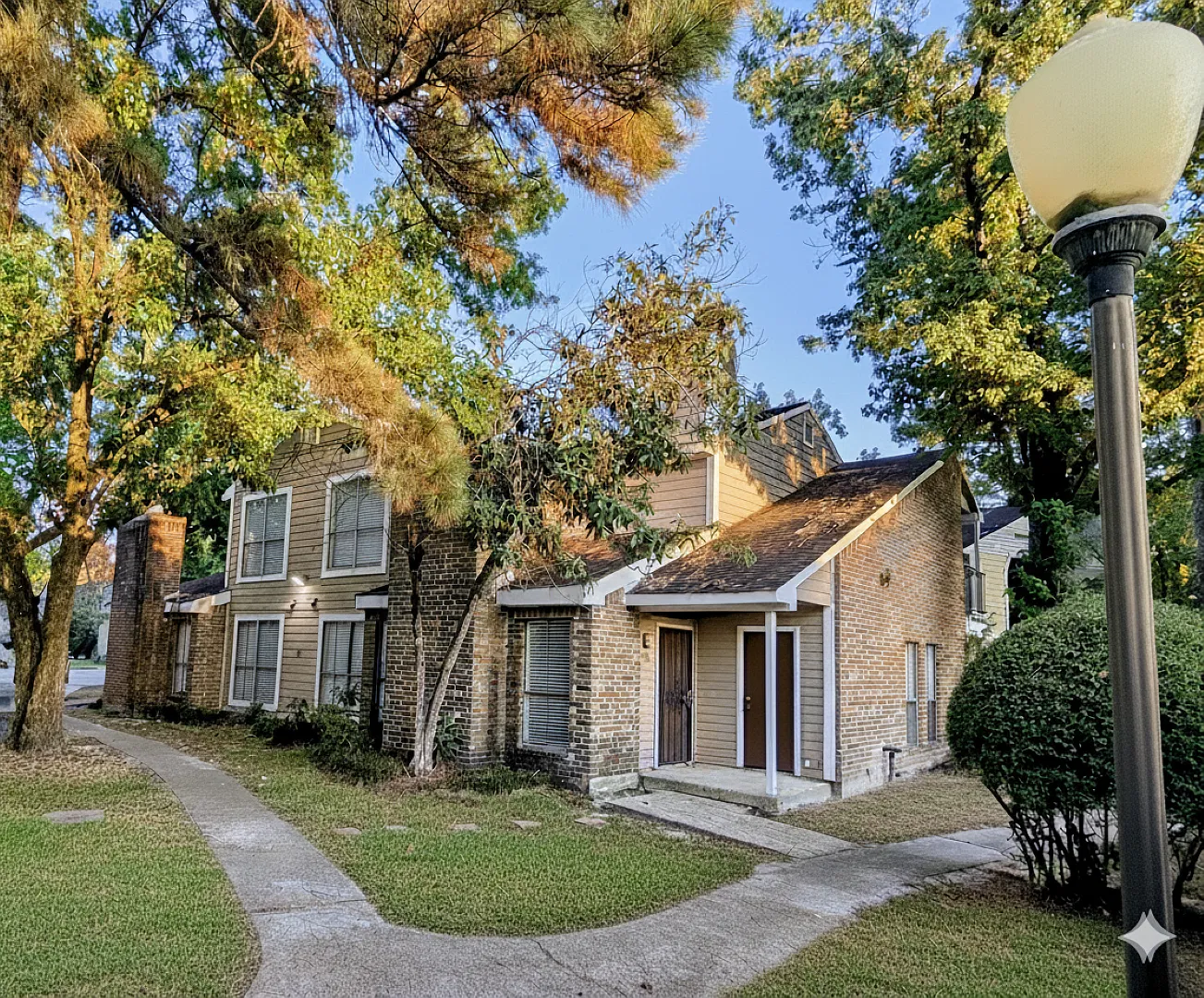 3 bed, 1179 sqft, $1,300 — Photo 3