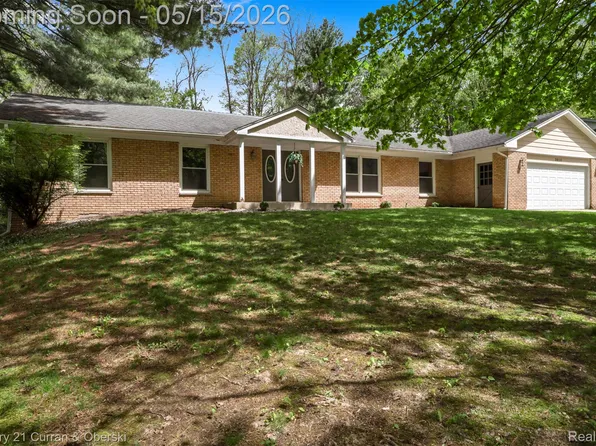 3810 Winding Way, Kalamazoo, MI 49004