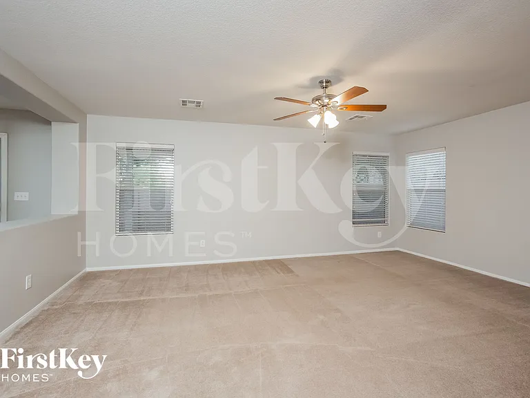 4913 Cherokee Run Ct — Photo 4