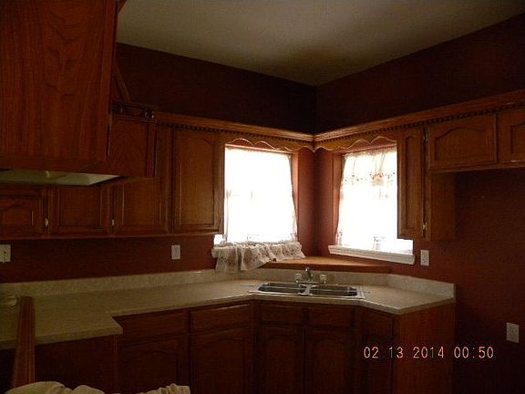 3rd image of 2720 E Mesquite St
