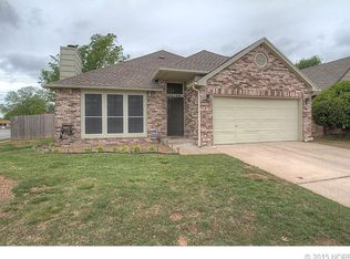 13198 S Maple St E, Glenpool, OK 74033