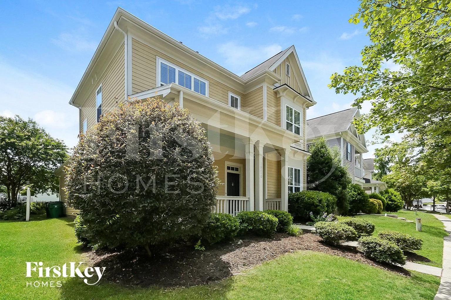 3 bed, 2.5 bath, 2126 sqft, $2,430 — Photo 3