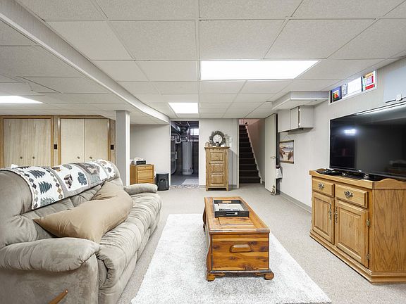 5th image of 53333 Aulgur Dr