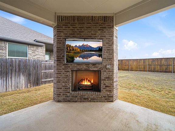 2nd image of 848 Wild Pecan Loop