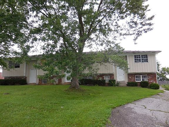 2nd image of 464 Schenkel Ln #468