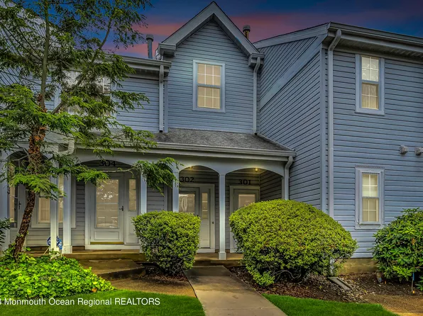 302 Tulip Lane, Freehold, NJ 07728