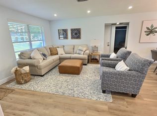 2422 Niki Jo Ln, Palm Beach Gardens, FL 33410