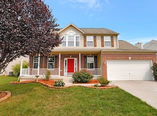 385 Brandenburg Dr, Falling Waters, WV 25419