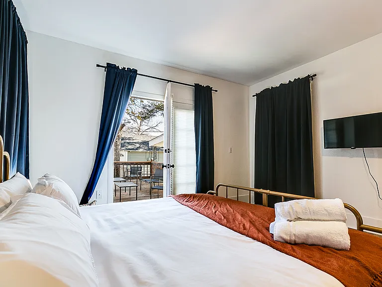 Master Bedroom Balcony