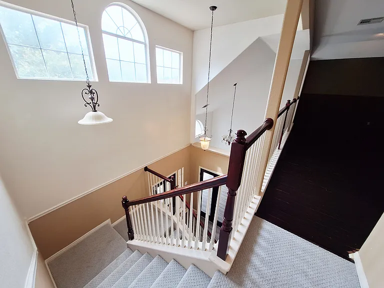 2122 Wheaton Trl — Photo 27